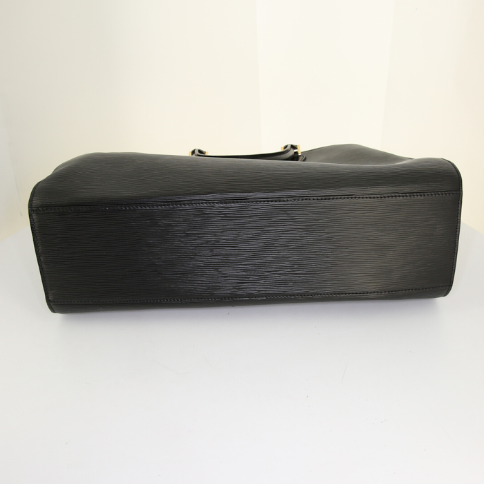 Louis Vuitton briefcase in black epi leather - Detail D5