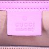 Bolso de mano Gucci GG Marmont en cuero acolchado rosa - Detail D4 thumbnail