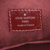 Bolso de mano Louis Vuitton Alma en cuero Epi color burdeos - Detail D3 thumbnail