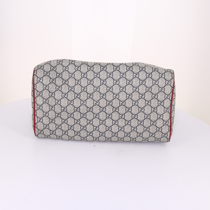 Bolso de mano Gucci Speedy en lona Monogram revestida y charol rojo - Detail D4