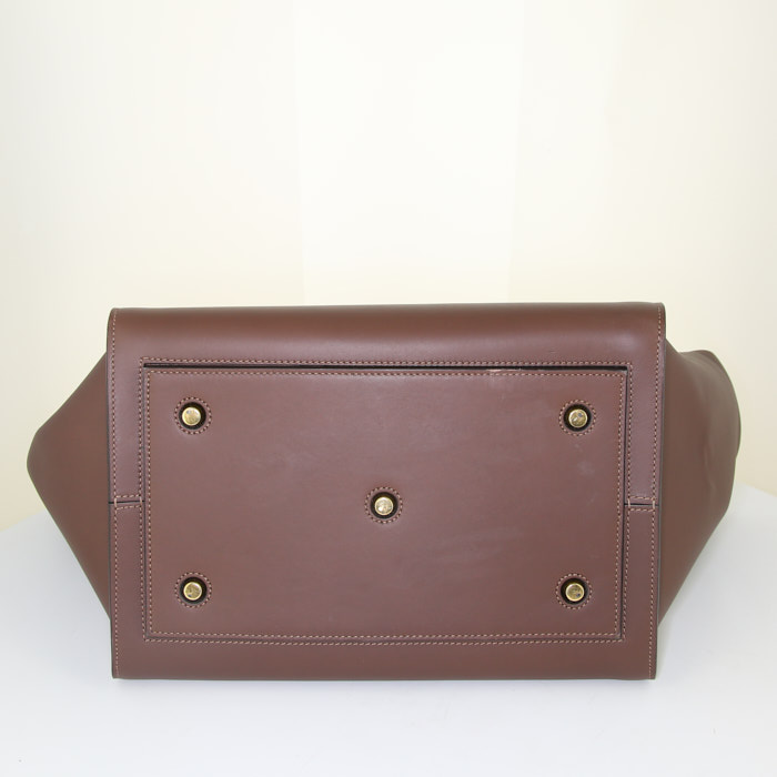Sac à main Celine Tie Bag en cuir marron - Detail D4