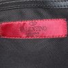 Valentino Garavani Rockstud pouch in black leather - Detail D3 thumbnail