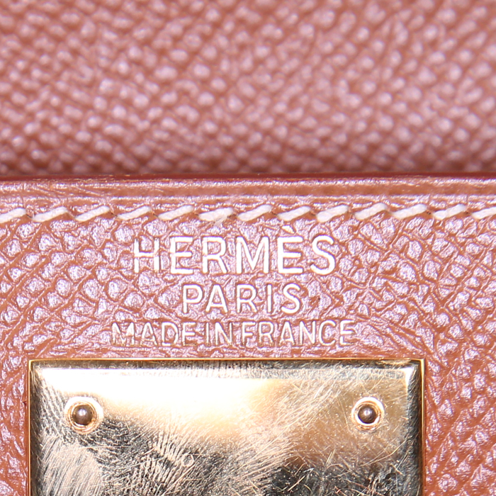 Hermes Kelly 28 cm handbag in gold epsom leather - Detail D4