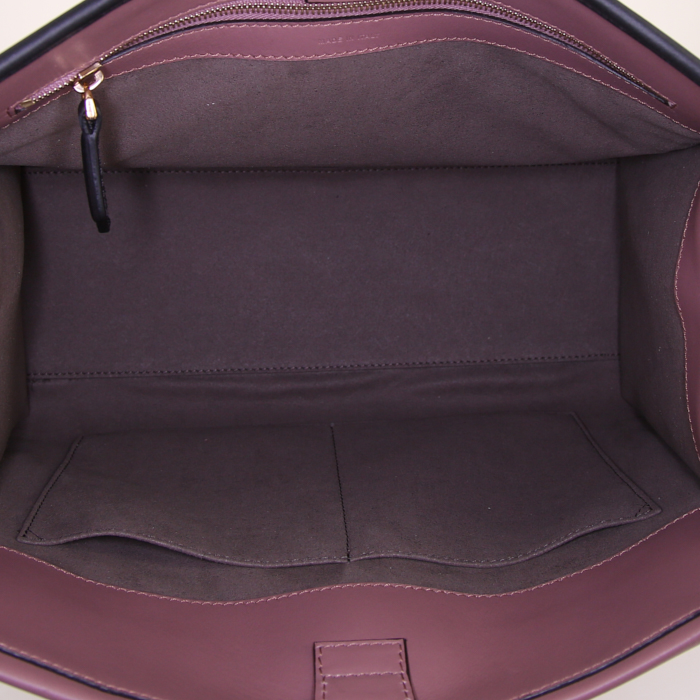 Fendi Runaway handbag in pink leather and black piping - Detail D3