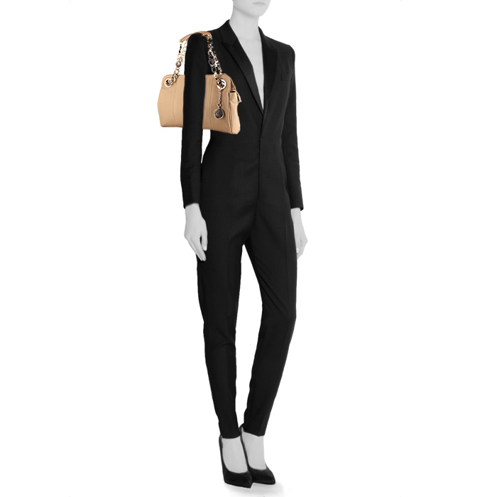 Bulgari shoulder bag in beige leather - Detail D1