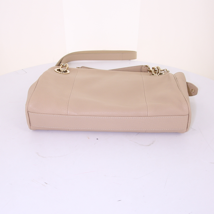 Bulgari shoulder bag in beige leather - Detail D5