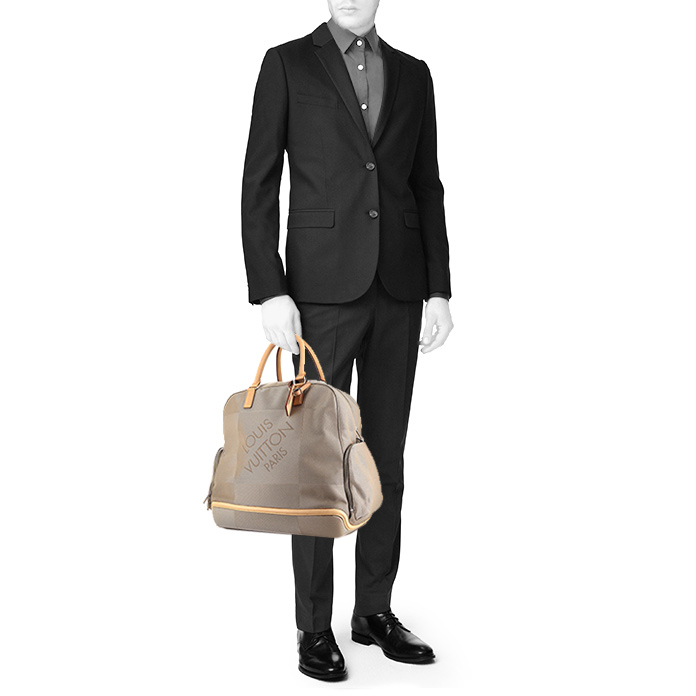 Sac de voyage Louis Vuitton Geant Aventurier en toile grise et cuir naturel - Detail D1