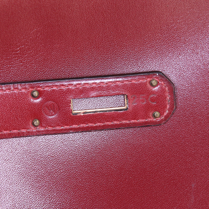 Hermes Kelly 32 cm handbag in burgundy box leather - Detail D5