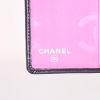 Billetera Chanel Cambon en cuero acolchado negro y blanco - Detail D4 thumbnail