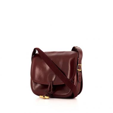 Bolso bandolera Hermès Duffle en cuero box color burdeos