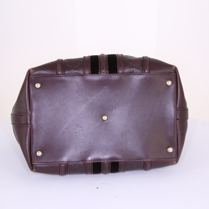 Gucci Boston handbag in brown monogram leather - Detail D4