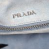 Sac bandoulière Prada Etiquette en cuir noir - Detail D4 thumbnail