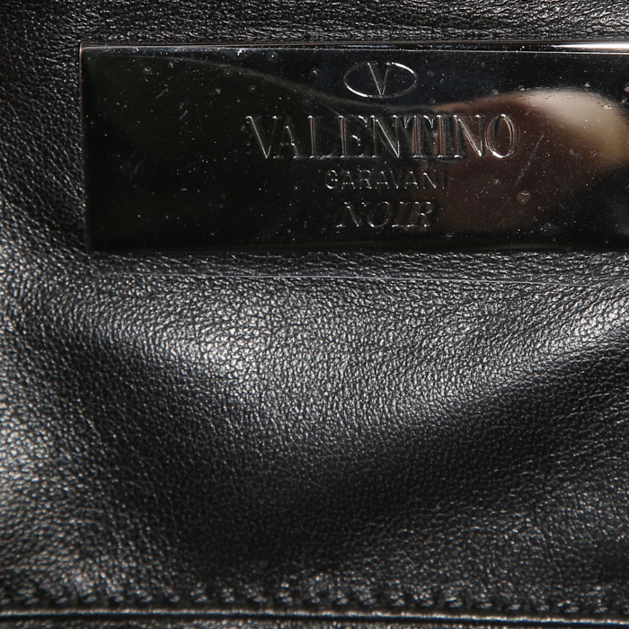 Valentino Garavani  Vavavoom shoulder bag  in black leather - Detail D4