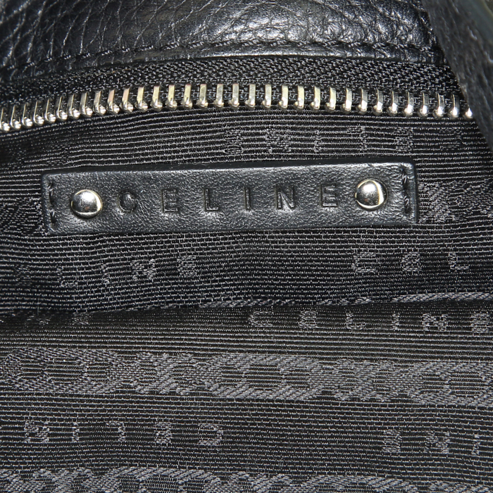 Celine Bittersweet bag worn on the shoulder or carried in the hand in black leather - Detail D3