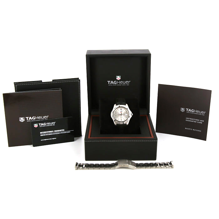 TAG Heuer Aquaracer watch in stainless steel Ref: WAF1112 Circa 2013 - Detail D2