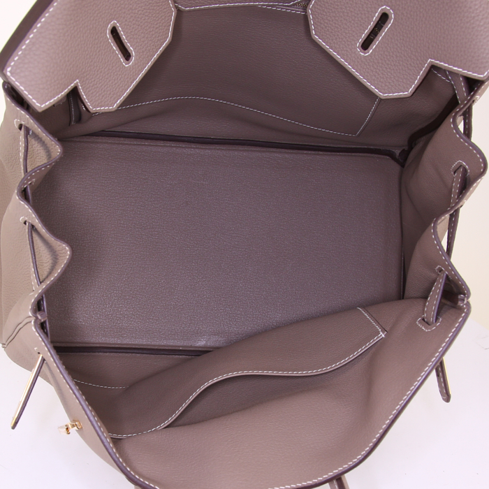 Sac à main Hermes Birkin 35 cm en cuir togo gris-tourterelle - Detail D2