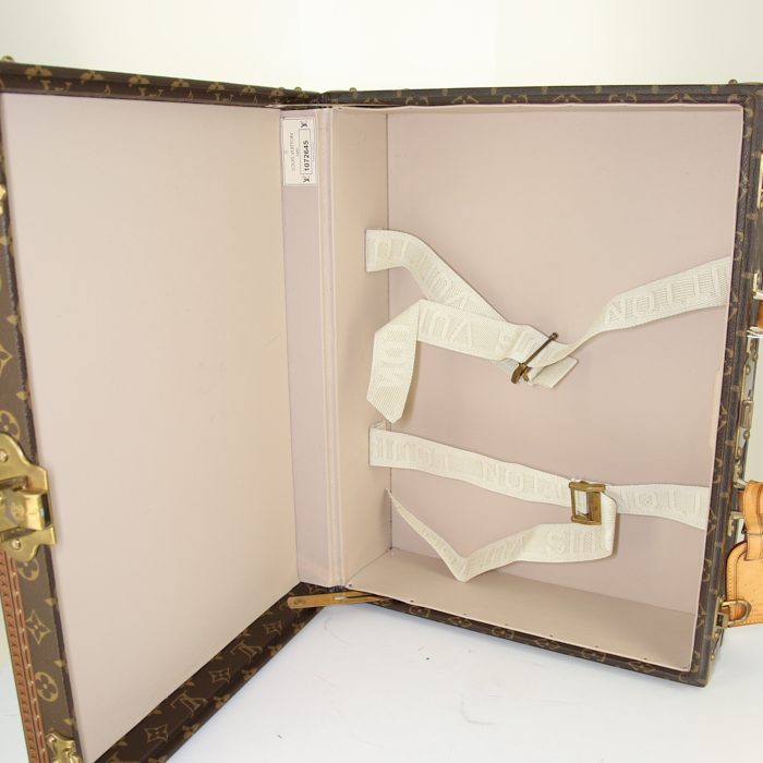 Louis Vuitton President suitcase in brown monogram canvas and natural leather - Detail D2