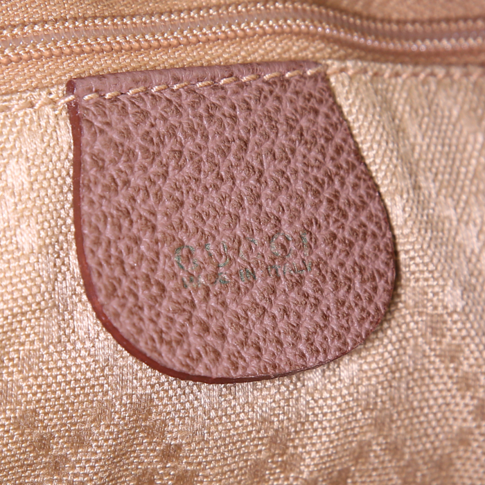 Sac à dos Gucci Bamboo en daim marron et cuir marron - Detail D3