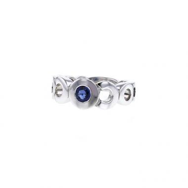 Bague Chanel Coco en or blanc et saphir