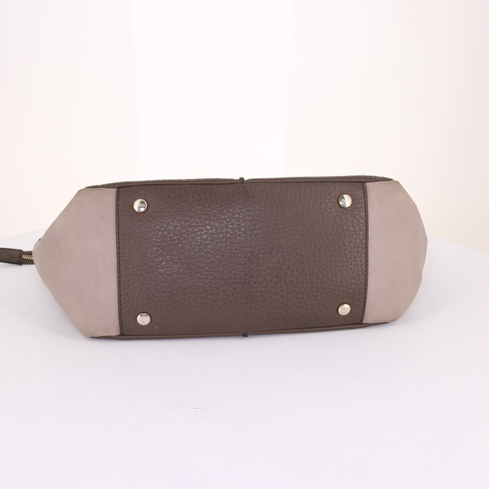 Sac à main Tod's en cuir marron et taupe - Detail D5