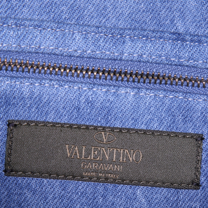 Bolso bandolera Valentino Garavani Rockstud Guitar Rolling en lona denim azul - Detail D3