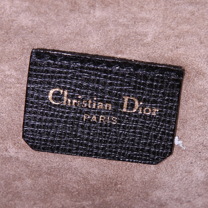 Sac à main Dior mini en cuir noir et beige - Detail D4