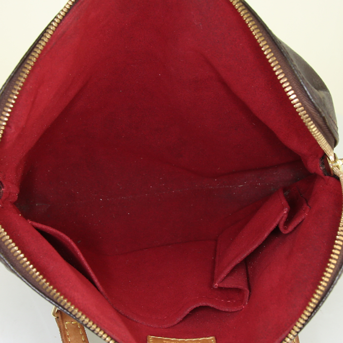 Louis Vuitton Coussin handbag in brown monogram canvas and natural leather - Detail D2