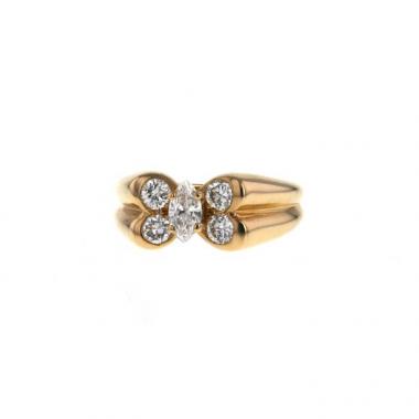 Anello Van Cleef & Arpels Papillon in oro giallo e diamanti