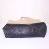 Shopping bag Celine in pelle bicolore beige e nera - Detail D4 thumbnail