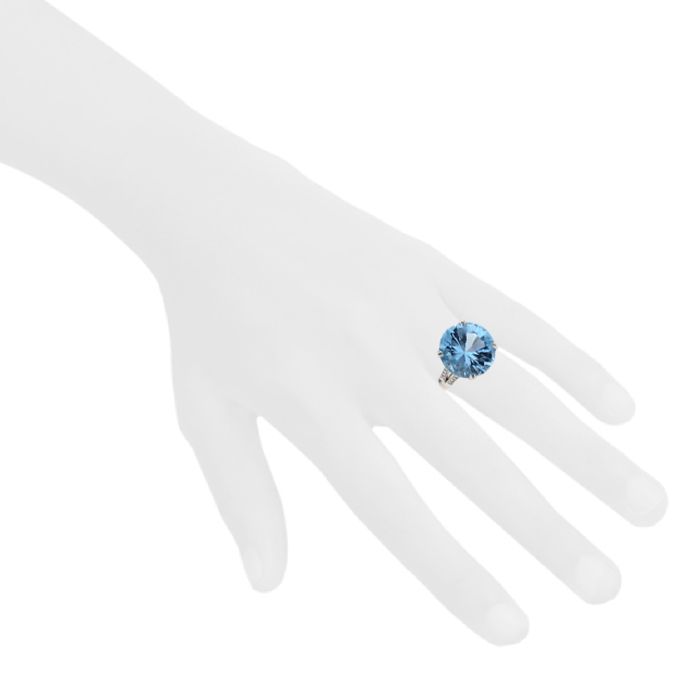 Mauboussin Arbre Eternité ring in white gold,  diamonds and topaz - Detail D1