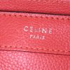 Sac bandoulière Celine Luggage Nano en cuir rouge - Detail D4 thumbnail