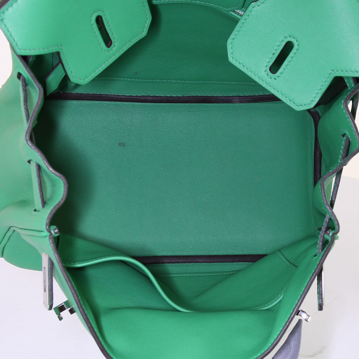 Bolso de mano Hermes Birkin 25 cm en cuero swift verde Bamboo - Detail D2