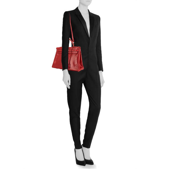 Hermes Kelly 35 cm handbag in red box leather - Detail D2