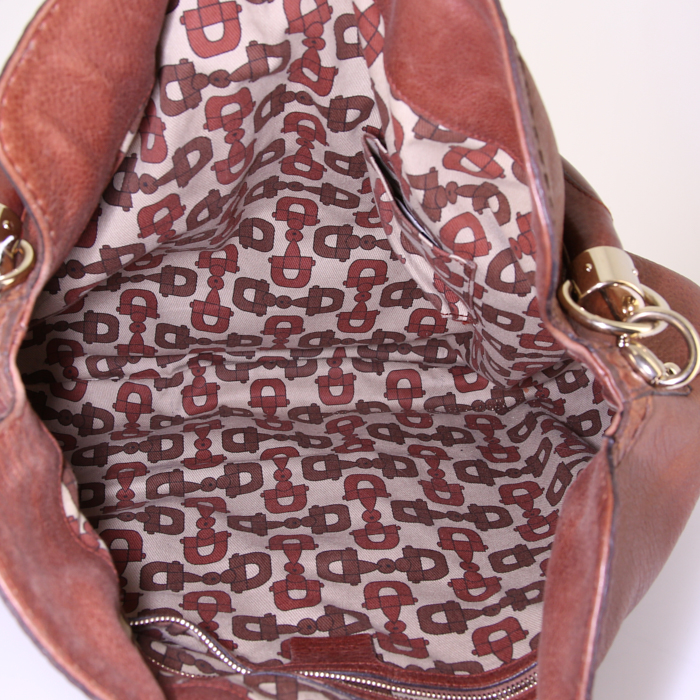 Borsa da spalla o a mano Gucci Bamboo Indy Hobo in pelle martellata marrone e bambù - Detail D2
