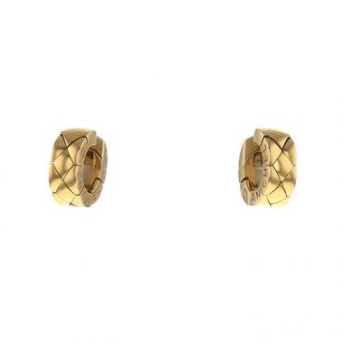 Chanel Matelassé earrings in yellow gold