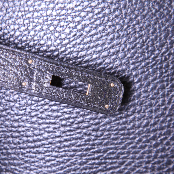 Sac à main Hermes Kelly 32 cm en cuir Fjord noir - Detail D5