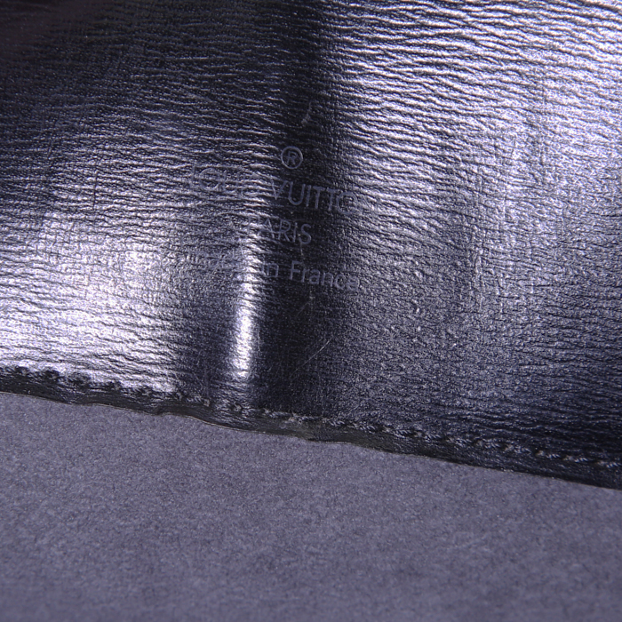 Bolso de mano Louis Vuitton Cluny en cuero Epi negro - Detail D3