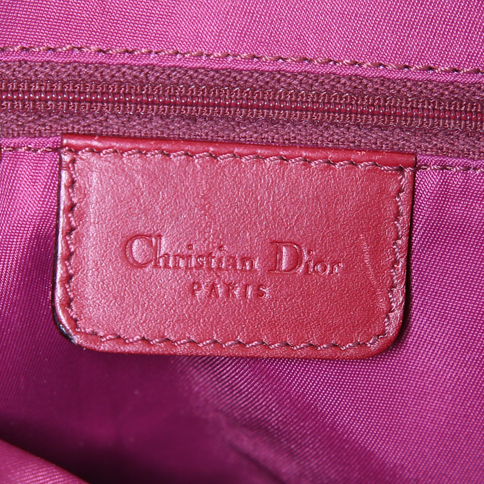 Bolso de mano Dior en lona monogram color burdeos y cuero color burdeos - Detail D3