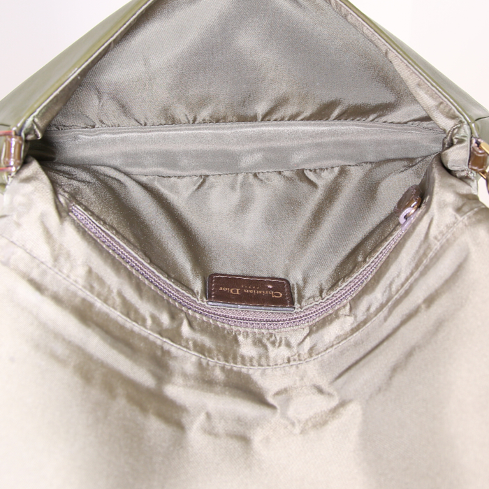 Dior Dior Malice handbag in green leather - Detail D2