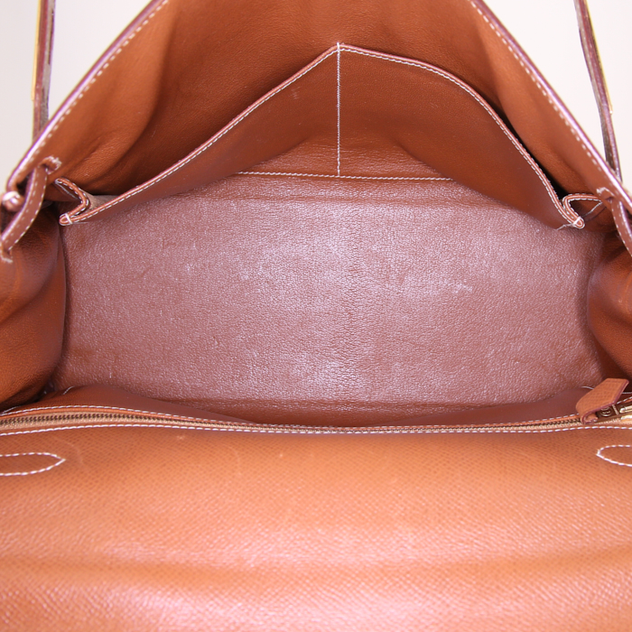 Sac à main Hermes Kelly 32 cm en cuir Courchevel gold - Detail D3