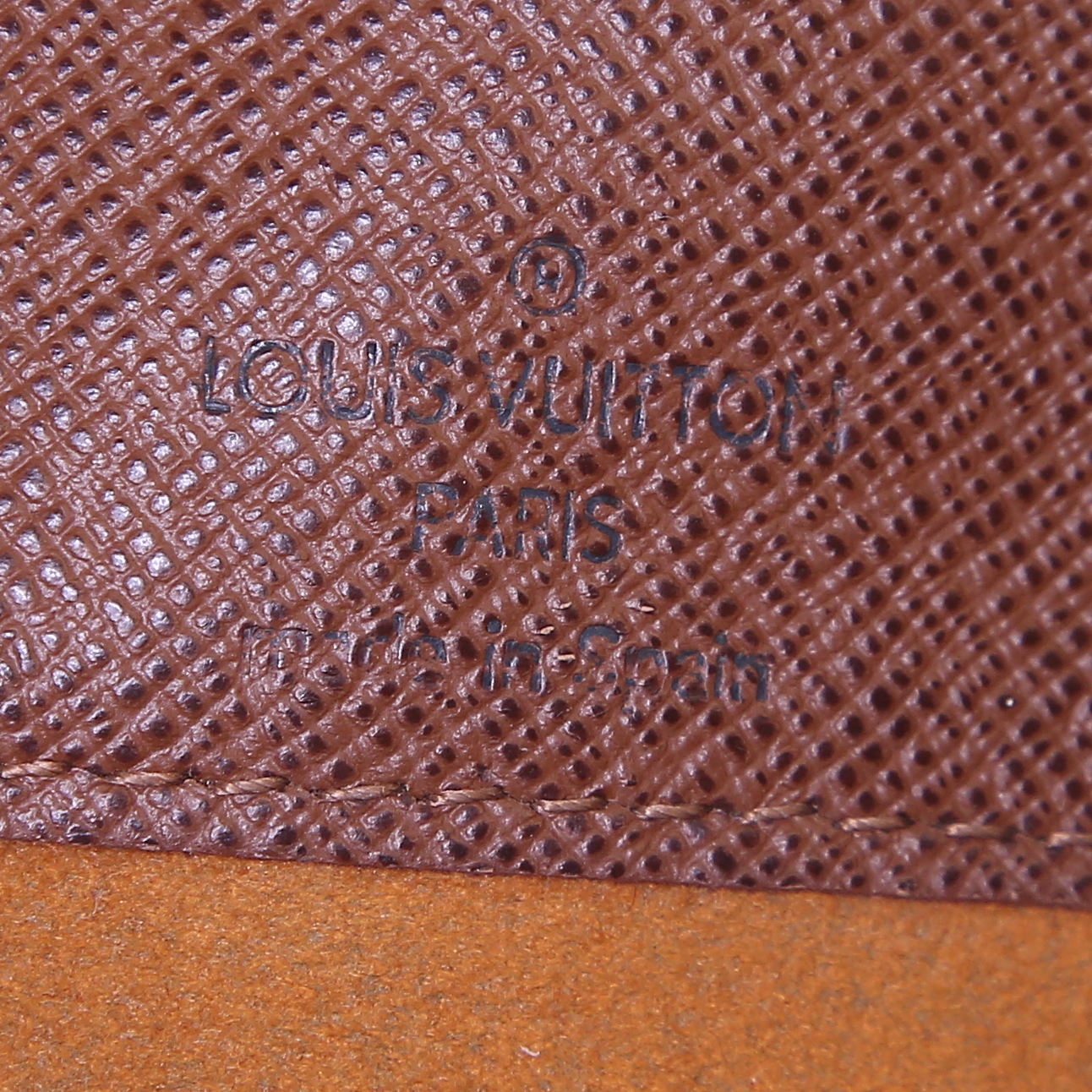 Bolso bandolera Louis Vuitton Musette Tango en lona Monogram marrón y cuero natural - Detail D3