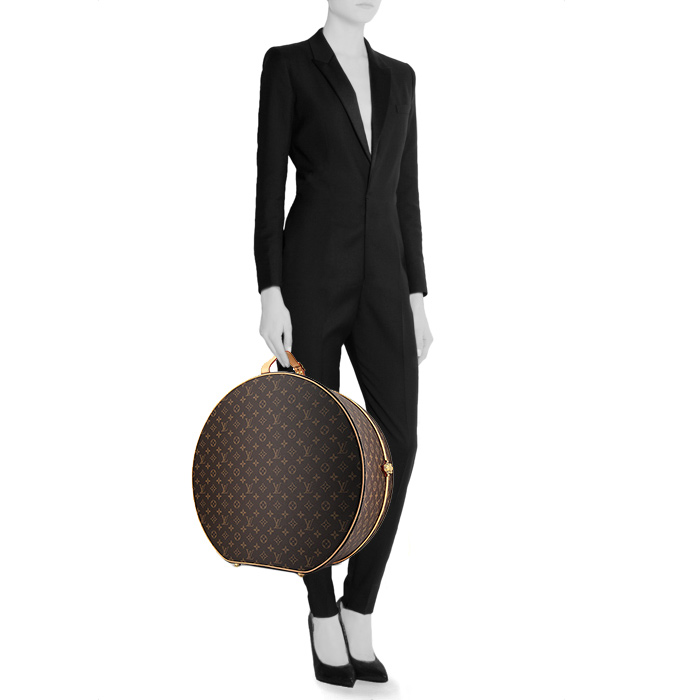 Sombrerera Louis Vuitton Malle à Chapeaux en lona Monogram y cuero natural - Detail D1