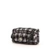 Bolso de mano Chanel en lona negra, blanca y gris - 00pp thumbnail