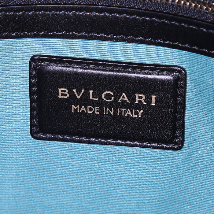 Bulgari handbag in black leather - Detail D4