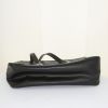 Bolso para llevar al hombro o en la mano Louis Vuitton Ségur en cuero Epi negro - Detail D4 thumbnail