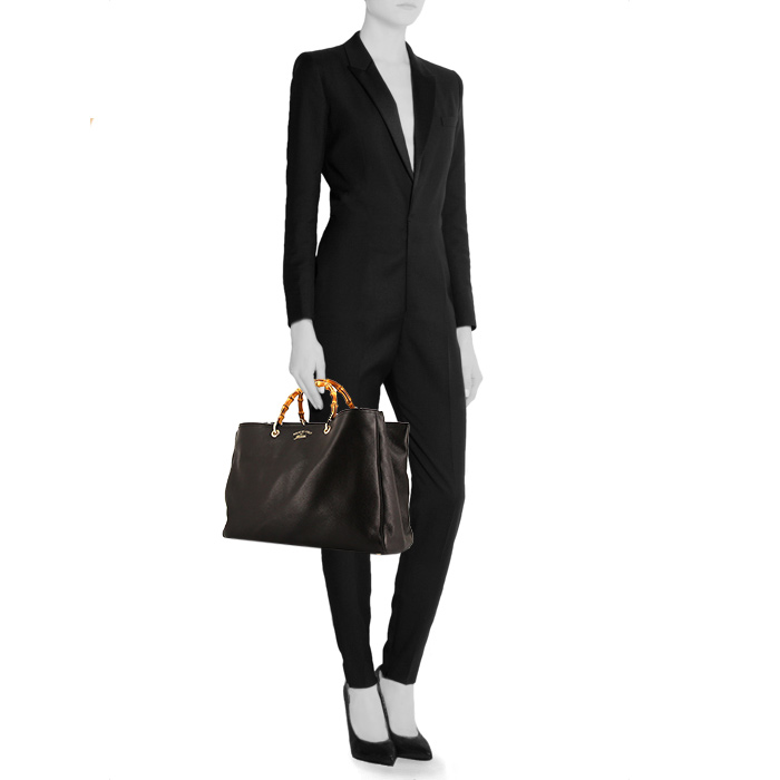Bolso Cabás Gucci Bamboo en cuero negro - Detail D1