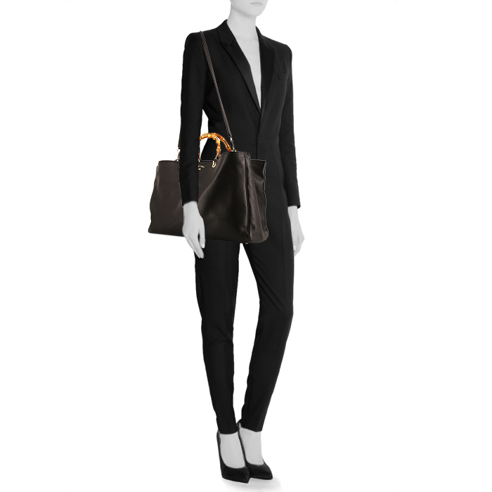 Sac cabas Gucci Bamboo en cuir noir - Detail D2