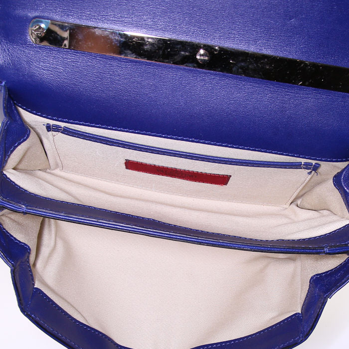 Bolso bandolera Valentino Garavani Vavavoom en cuero azul - Detail D3