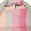 Bolso de mano Gucci Bamboo Daily en cuero granulado gris - Detail D3 thumbnail