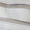 Bolso de mano Gucci Bamboo Daily en cuero granulado gris - Detail D4 thumbnail